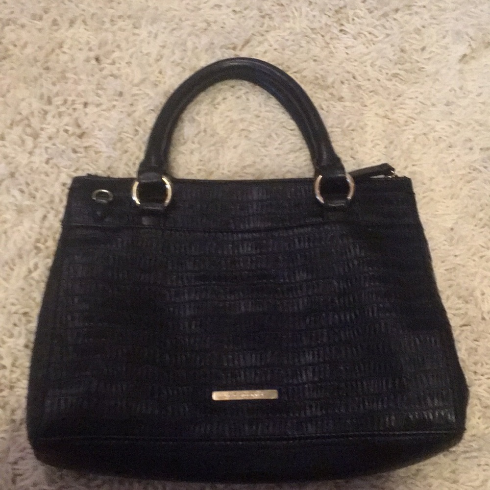 Liz Claiborne black textured handbag